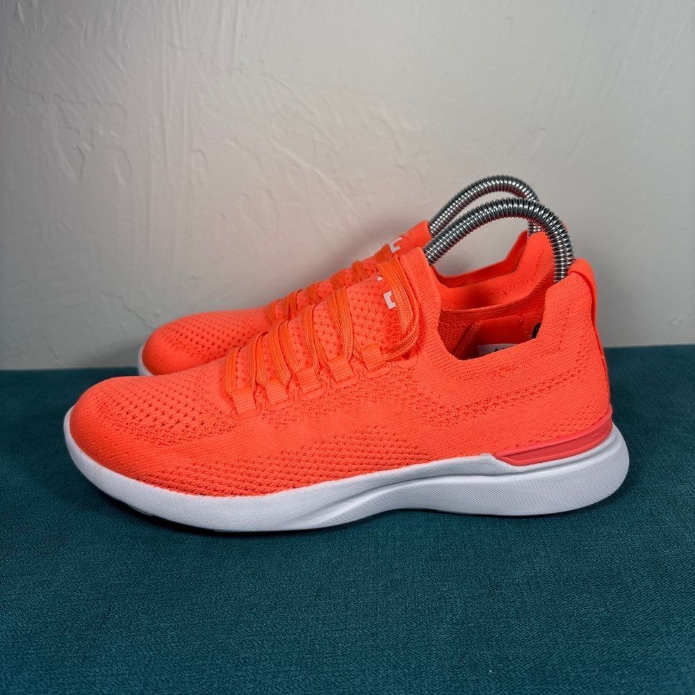 APL TechLoom Breeze W Neon Orange Knit Running Shoes Women’s 6.5 NWOT